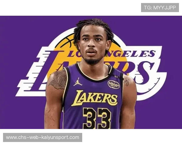 篮网中锋防守稳固，成功限制对手进攻，篮网 中锋